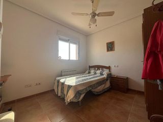 Casa adosada en venta en Linares
