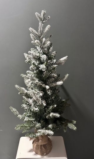 Árbol de Navidad 100cm con Base de Yute.