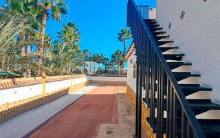 Chalet en venta en Catral
