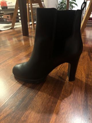 Botines Geox Tacón Piel Negra Talla 39