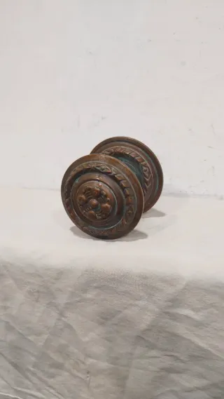 Tirador pomo bronce antiguo S. XIX