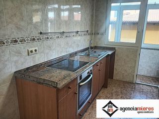 Piso en venta en El Llano en Gijón
