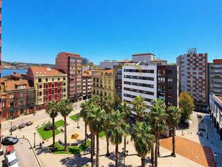 Piso en venta en Centro en Gijón