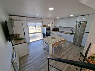 Casa adosada en venta en La Morera en Badalona