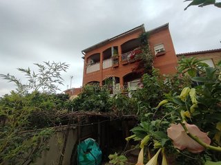 Casa adosada en venta en Sant Vicenç dels Horts
