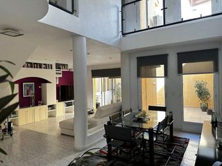 Casa adosada en venta en Alcantarilla