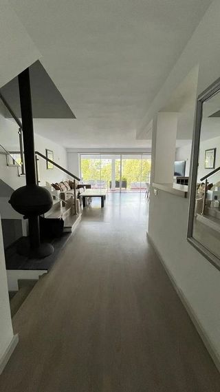 Casa adosada en venta en Benahavís