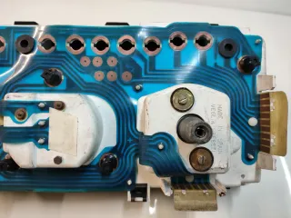 Cuadro de instrumentos Renault 18