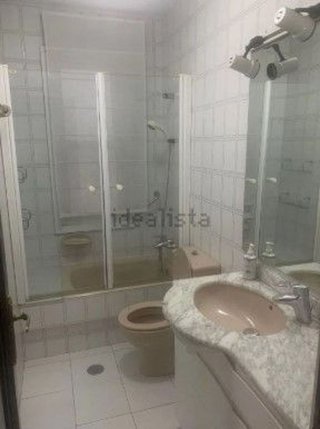 Piso en venta en Centro en Ourense