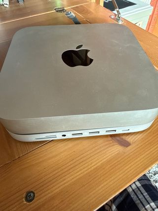 Mac Mini M1 + Pantalla, Teclado y Ratón