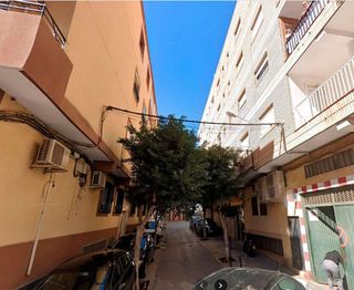 Piso en venta en La Chanca - Pescadería en Almería