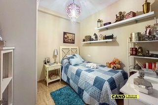 Piso en venta en Centro en Almería