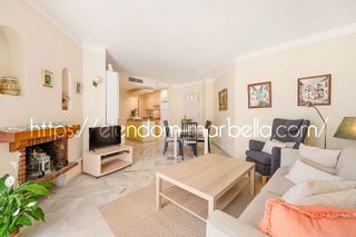 Piso en venta en Elviria en Marbella