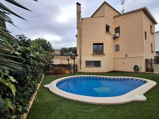 Chalet en venta en Residencial en Cunit