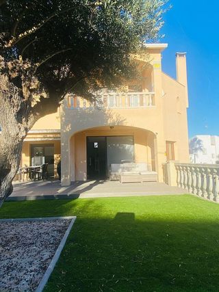 Chalet en venta en Residencial en Cunit