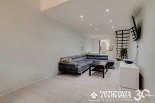 Casa adosada en venta en Singuerlín - Can Franquesa - Les Oliveres en Santa Coloma de Gramanet