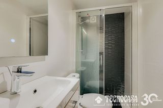 Casa adosada en venta en Singuerlín - Can Franquesa - Les Oliveres en Santa Coloma de Gramanet