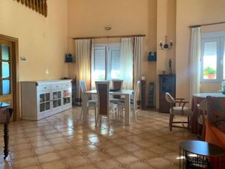 Chalet en venta en Hellín