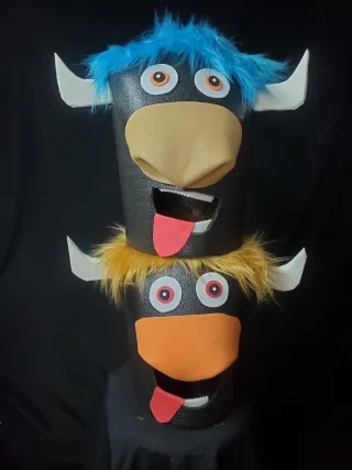 Pareja cabezudos Torito