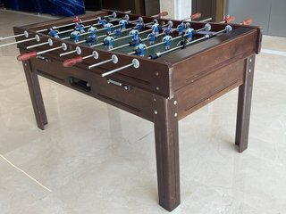 Futbolín de b