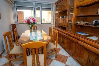 Piso en venta en La Caleta - La Viña en Cádiz