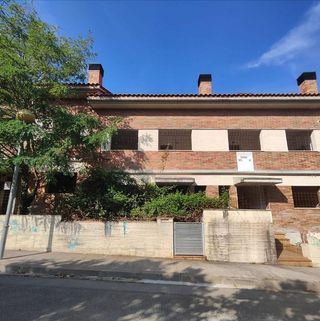 Casa pareada en venta en Torrelles de Llobregat