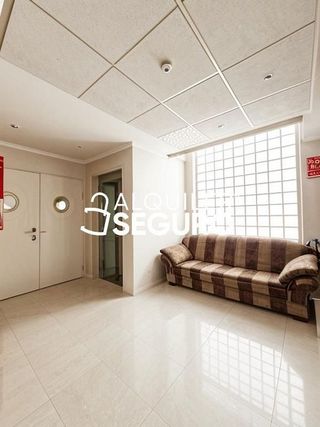 Local comercial en alquiler en La Hoya - Moscatelares en San Sebastián de los Reyes