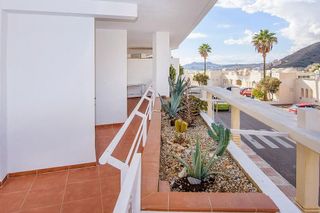 Piso en venta en Carboneras