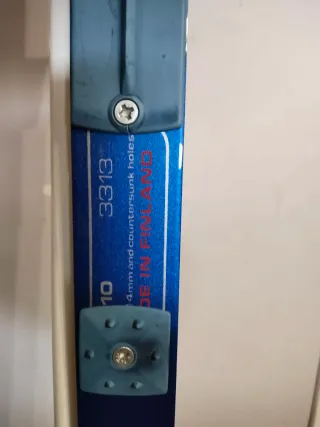 Esquís de fondo Karhu