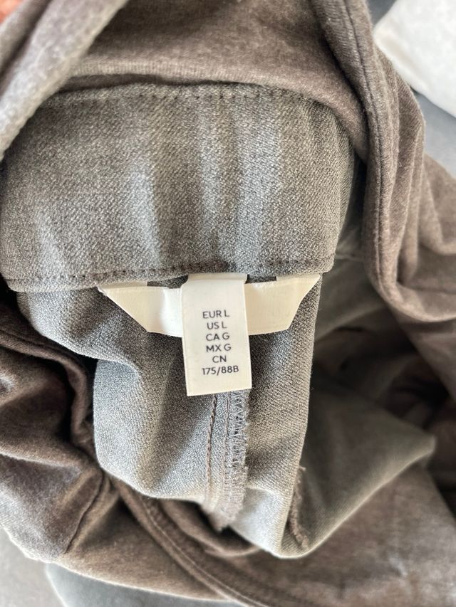 Pantalón premamá H&M gris