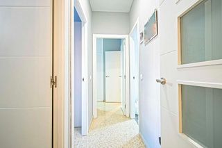 Piso en venta en Colores - Entreparques en Sevilla