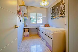 Piso en venta en Colores - Entreparques en Sevilla