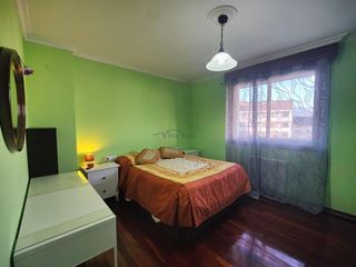 Piso en venta en Posío en Ourense