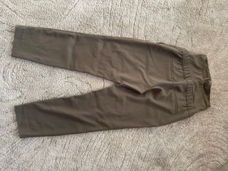 Pantalón premamá H&M verde oliva