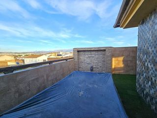 Casa adosada en venta en Cúllar Vega