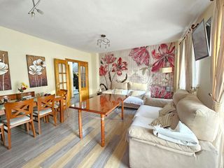 Casa adosada en venta en Cúllar Vega