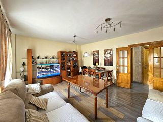 Casa adosada en venta en Cúllar Vega