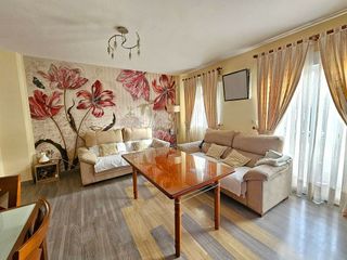 Casa adosada en venta en Cúllar Vega