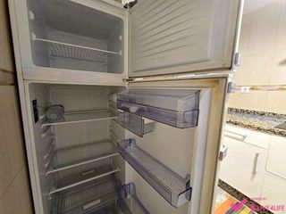 Piso en alquiler en Tres Huertas - El Torrejón - El Cerezo en Sevilla