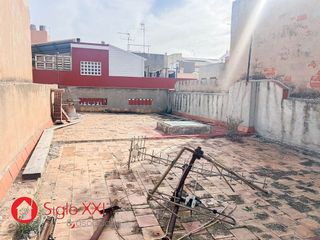 Casa en venta en Avda. Alemania - Italia en Villarreal