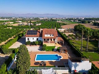 Chalet en venta en Catral