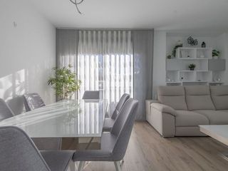 Piso en venta en Ensanche en Alcalá de Henares