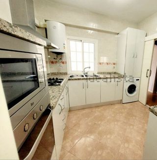 Piso en venta en San Luis en Almería