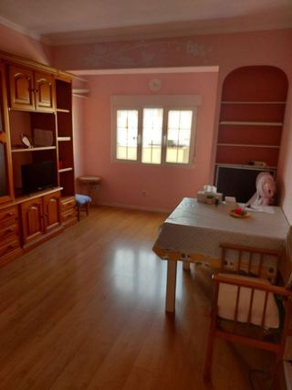 Piso en venta en San Luis en Almería