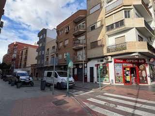 Piso en venta en Plaza de Toros - Santa Rita en Almería
