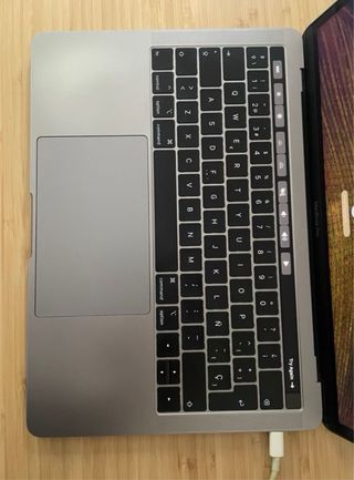 MacBook Pro 13 2018 Intel Core i7 16GB RAM