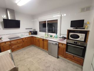 Chalet en venta en Torrelles de Llobregat