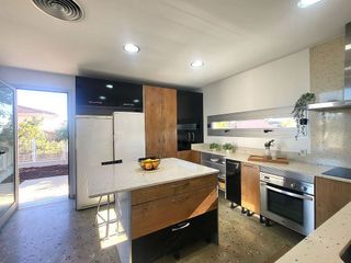 Chalet en venta en El Puntal en Murcia