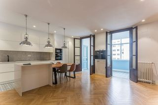 Piso en venta en La Dreta de l'Eixample en Barcelona