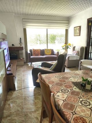 Casa adosada en venta en Pubilla Cases en Hospitalet de Llobregat, L´